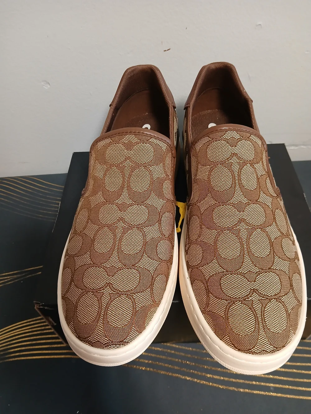 Coach Women’s Brown Signature Slip-On Loafers Size 10B